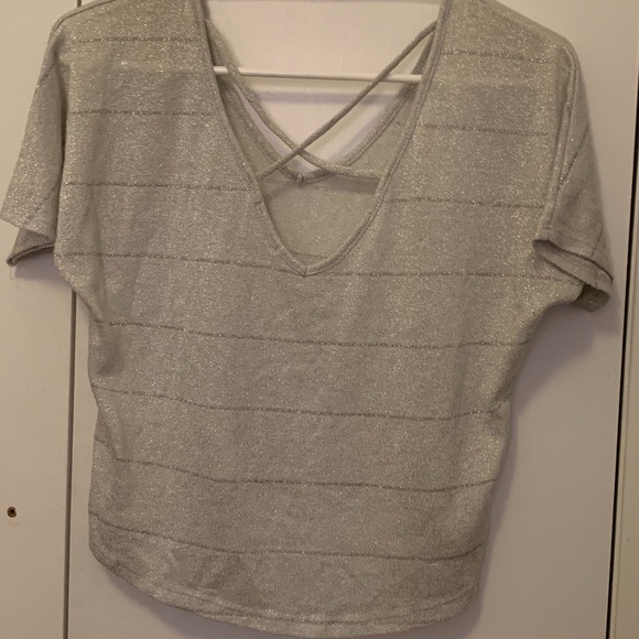 Metallic Crisscross V-neck Crop top - Size S - Picture 1 of 6